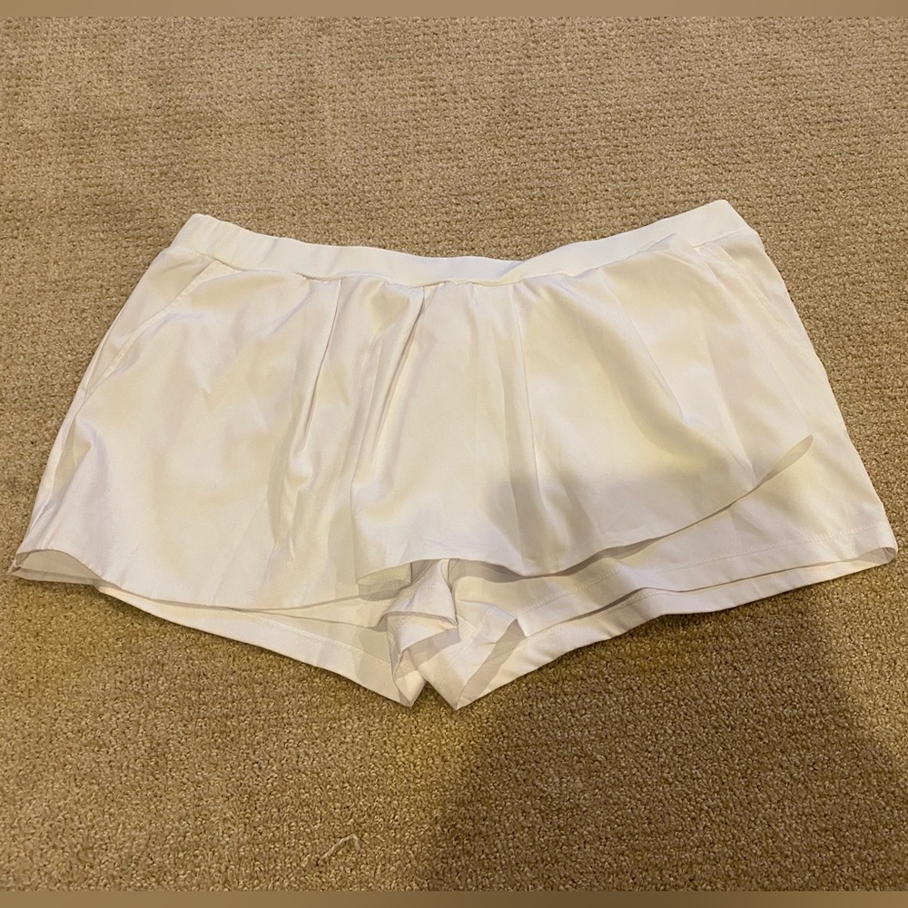 Fabletics white skort